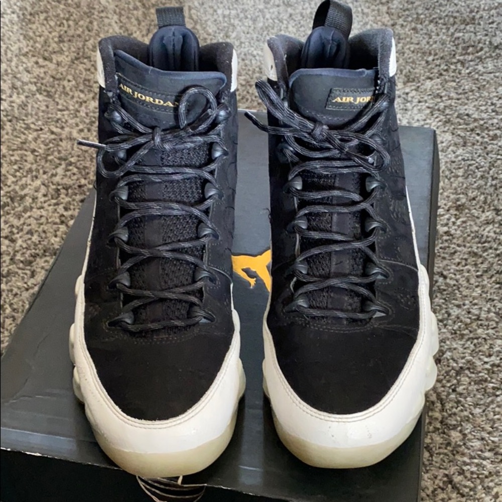 Jordan Retro 9 “City of Flight”